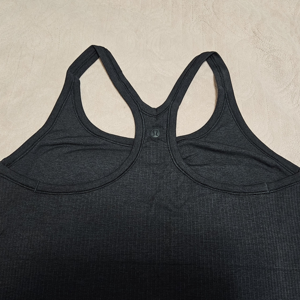 Lululemon Ebb to Street Tank Black Sz 10 - Picture 9 of 10